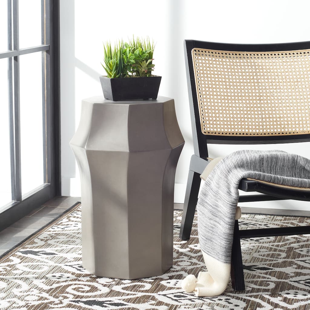 SAFAVIEH Evda Concrete Indoor/Outdoor Accent Table - 16" W x 16" D x 24" H - 16Wx16Dx24H