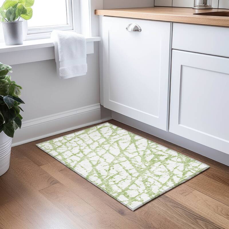 Machine Washable Indoor/ Outdoor Abstract Contemporary Chantille Rug
