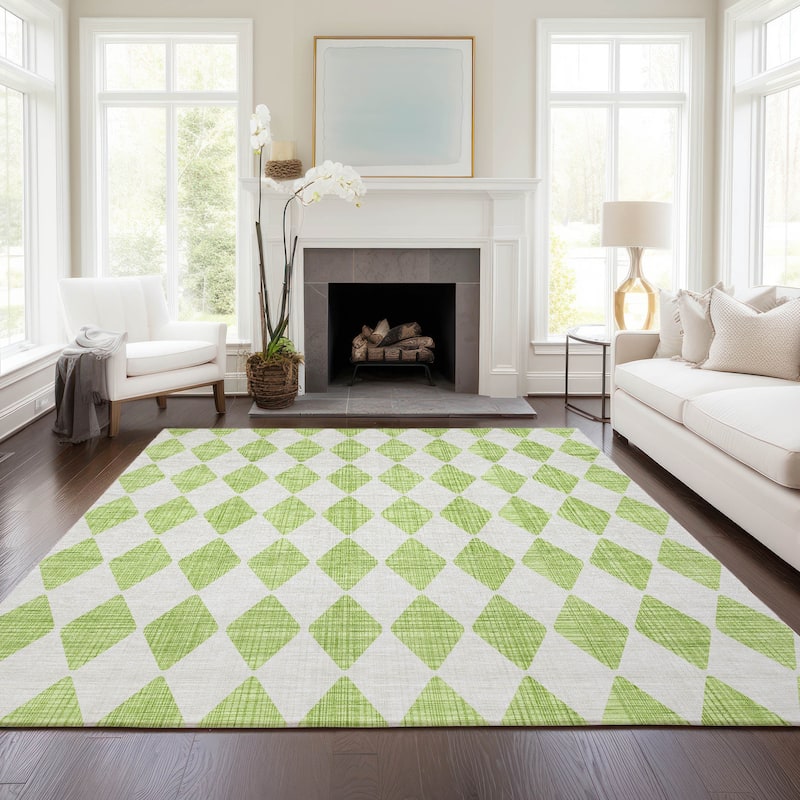 Machine Washable Indoor/ Outdoor Chantille Diamond Argyle Rug - Lime - 8' x 10'