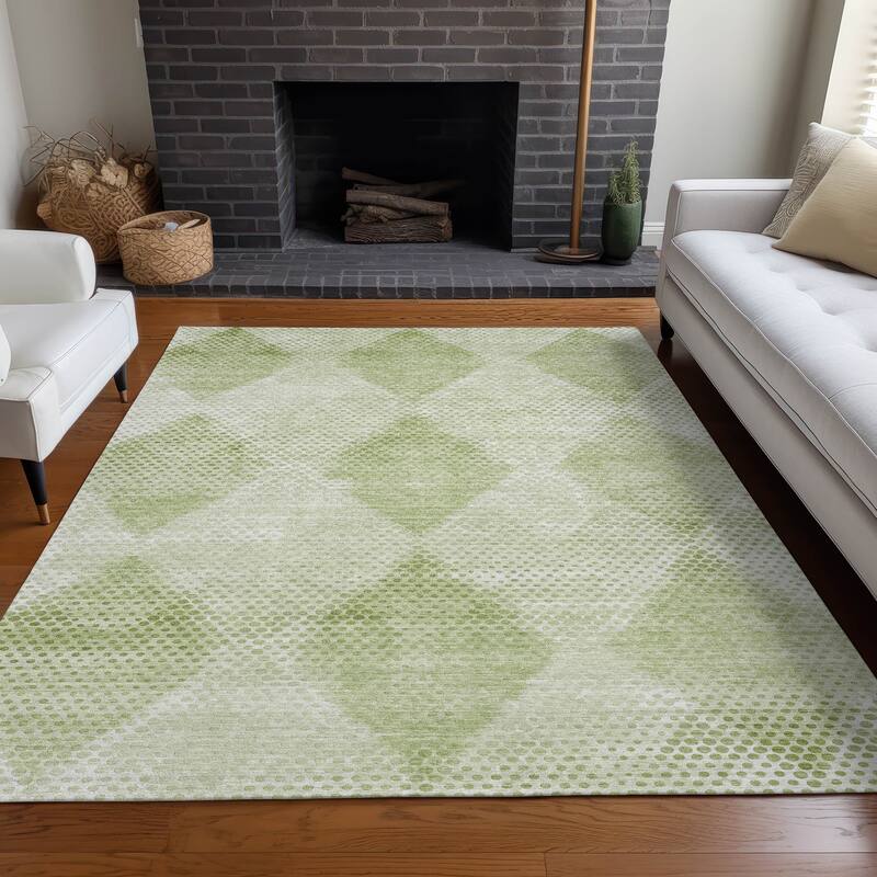 Machine Washable Indoor/ Outdoor Modern Diamonds Chantille Rug