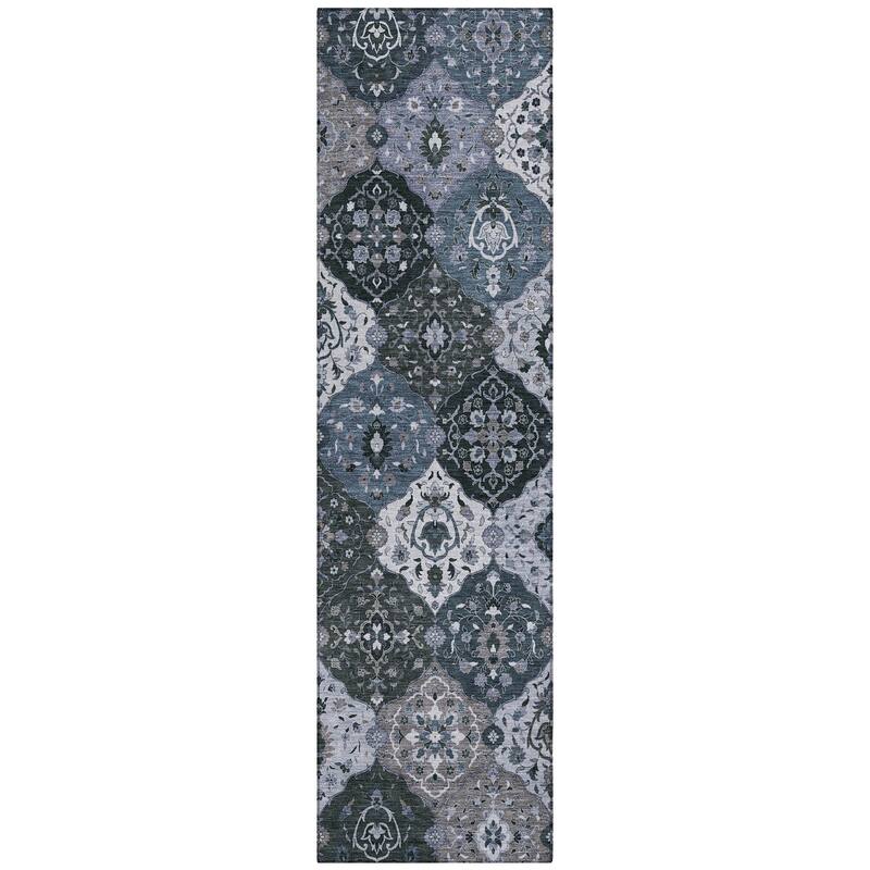 Machine Washable Indoor/ Outdoor Traditional Panel Chantille Rug