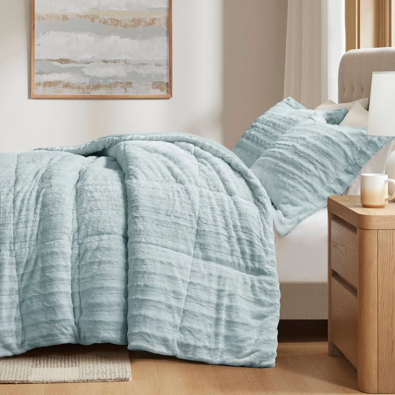 Madison Park York Faux Fur Comforter Mini Set