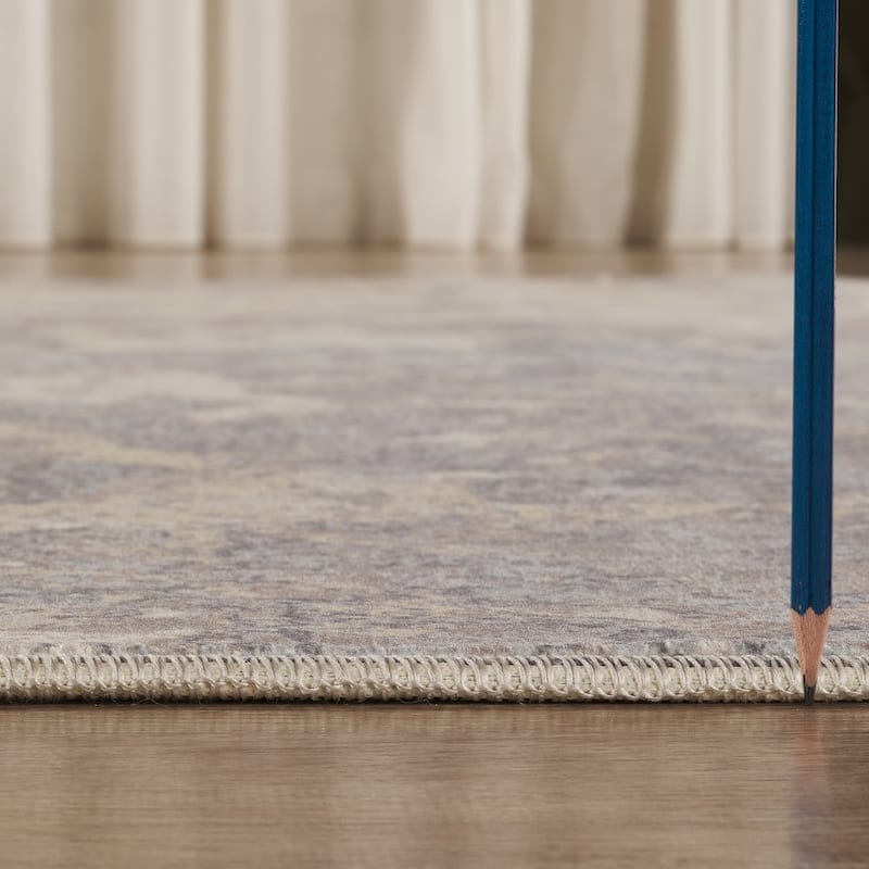 Modern Artistic Area Rug - 6' x 7'