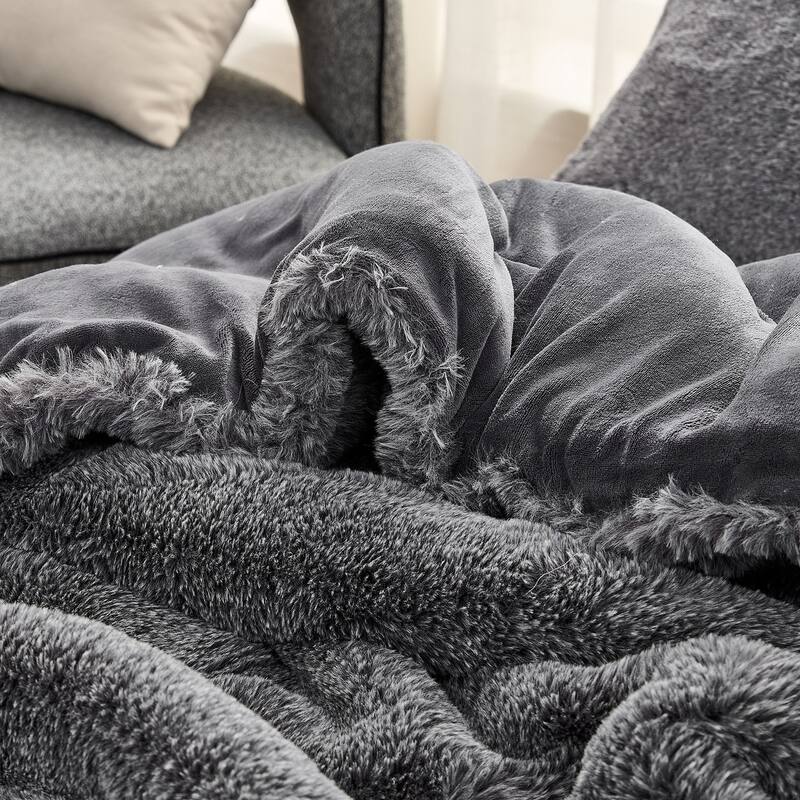 Chunky Bunny Git Cozy - Coma Inducer® Oversized Comforter Set - Black Salt