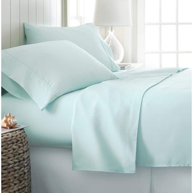Becky Cameron Ultra-soft Deep Pocket Microfiber 4-piece Bed Sheet Set - California King - Mint