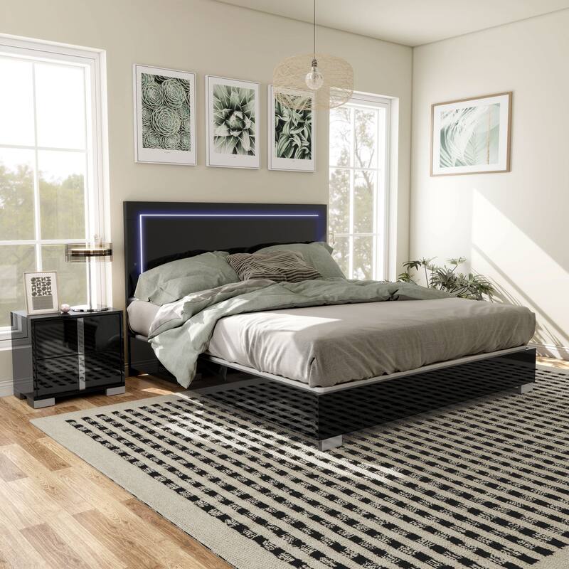Furniture of America Erina Modern Glossy 2-Piece Panel Bed and Nightstand Set - Black - King