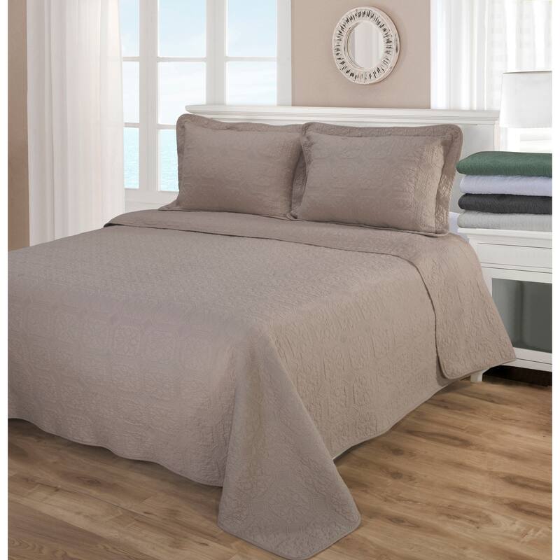 Superior Carrollton Floral Checkered Cotton Quilt Set