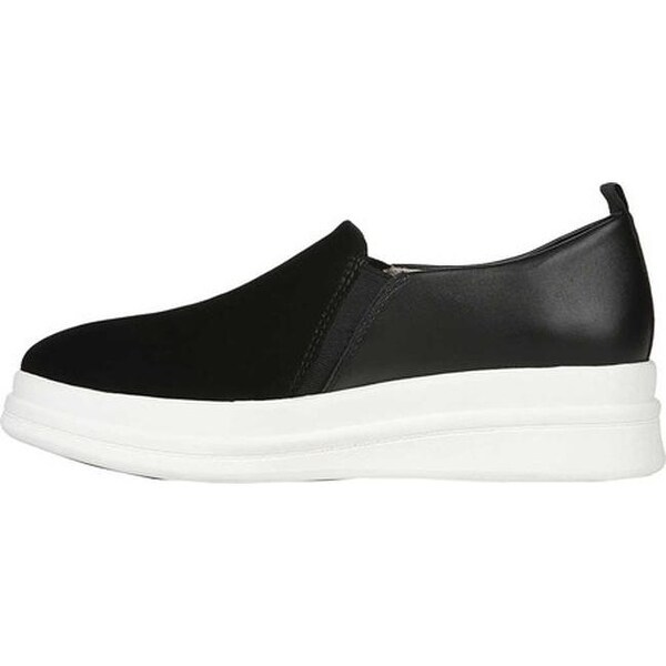 naturalizer yola slip on sneaker