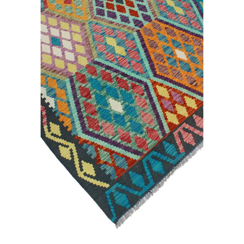 Flatweave Tahu Black/Red Rug - 5'1" x 6'9"
