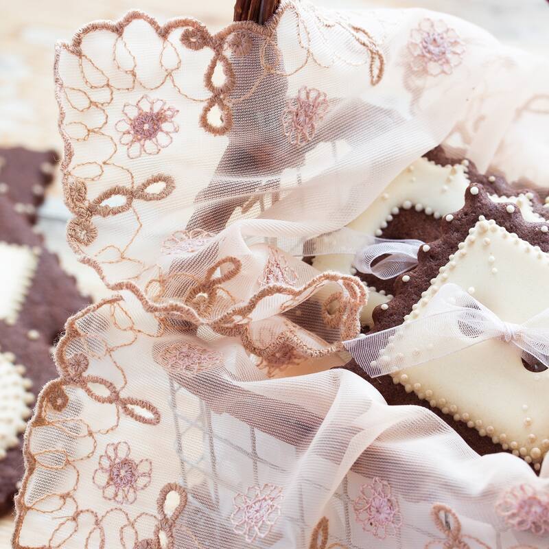 2Pack 12x12-in Retro Lace Placemat Square French Crochet Doilies