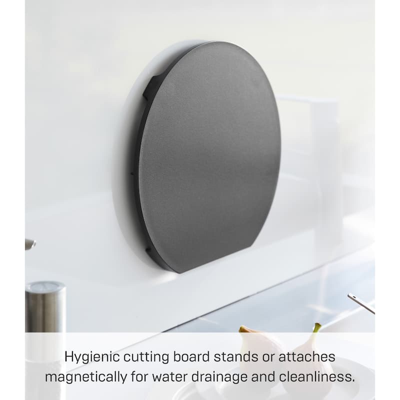 Yamazaki Home Round Magnetic Cutting Board, Polypropylene - L 11.02 x W 11.81 x H 0.79 inches