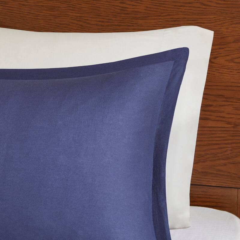 Urban Habitat Kids Aaron Shark Cotton Green/ Navy Duvet Cover Set Bed