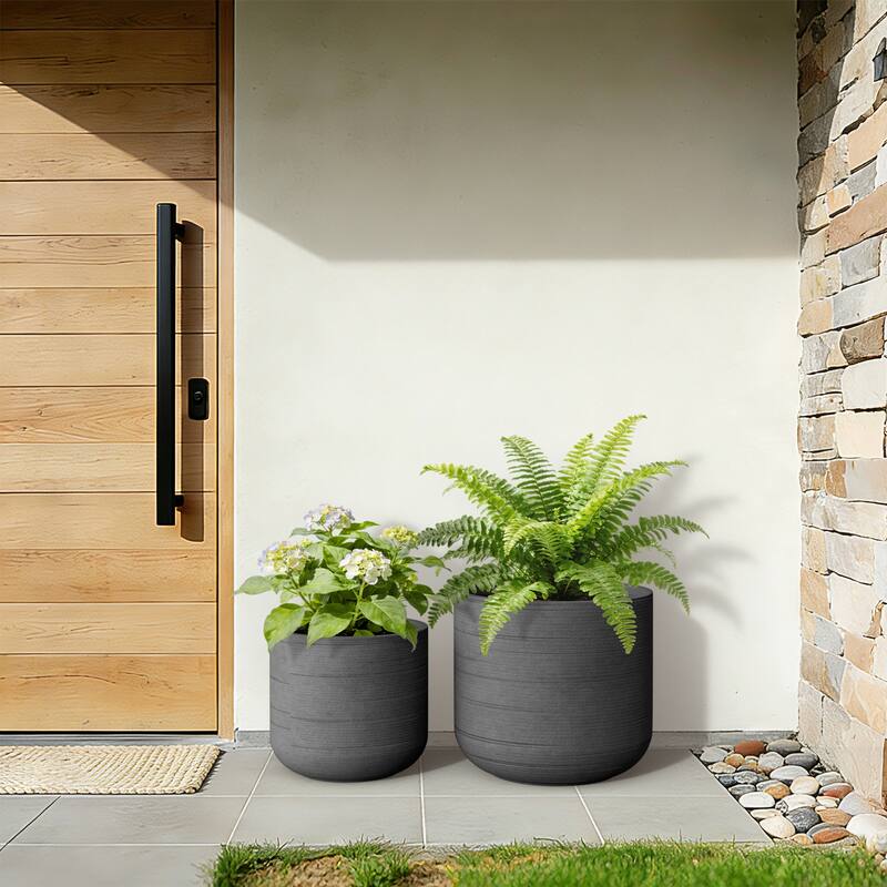 Concrete Round Planter / Pot with Drainage Holes