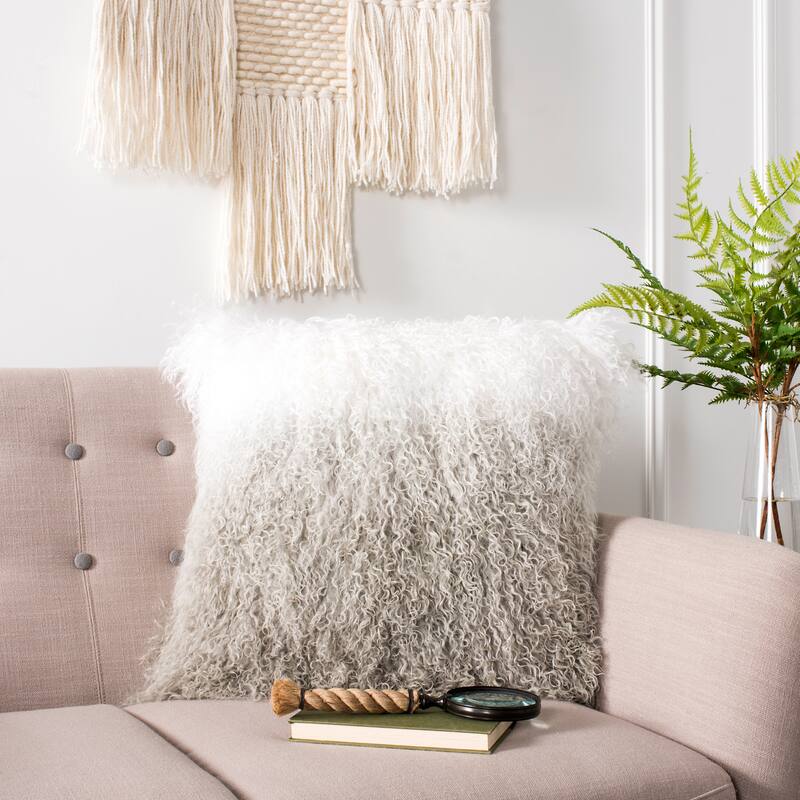 SAFAVIEH Mileva Sheep Skin White/ Grey 20-inch Pillow