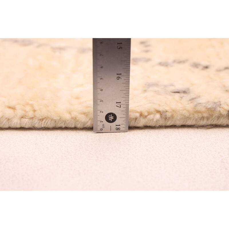 ECARPETGALLERY Hand-knotted Tangier Cream Wool Rug - 7'10 x 10'0