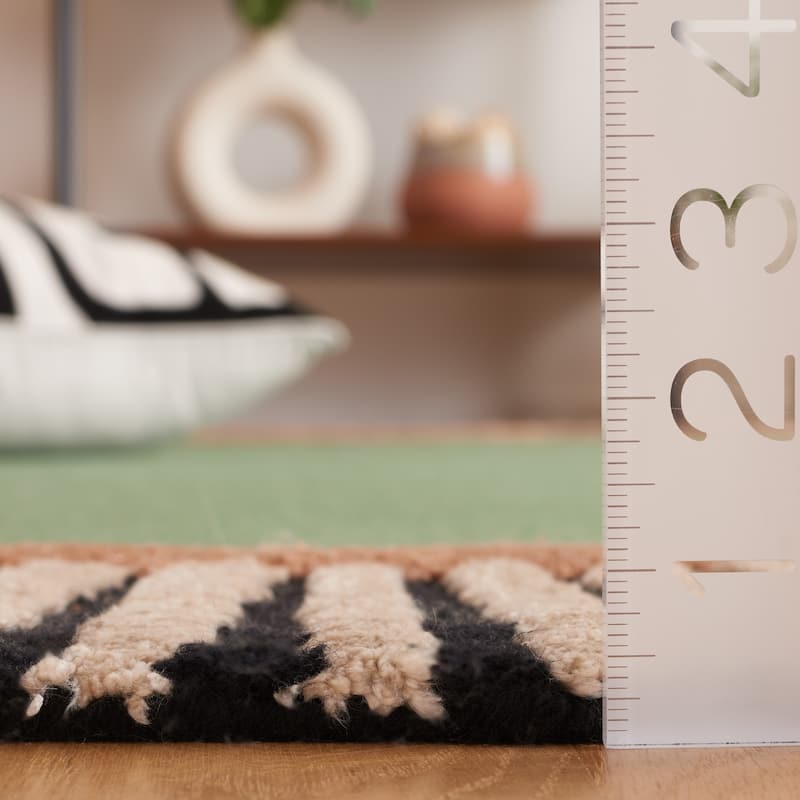 SAFAVIEH Hand-Tufted Fifth Avenue Hermien Mid-Century Modern Wool Rug