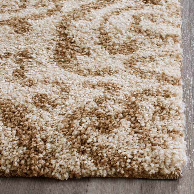 SAFAVIEH Florida Shag Honey Ornate Damask 1.2-inch Thick Rug