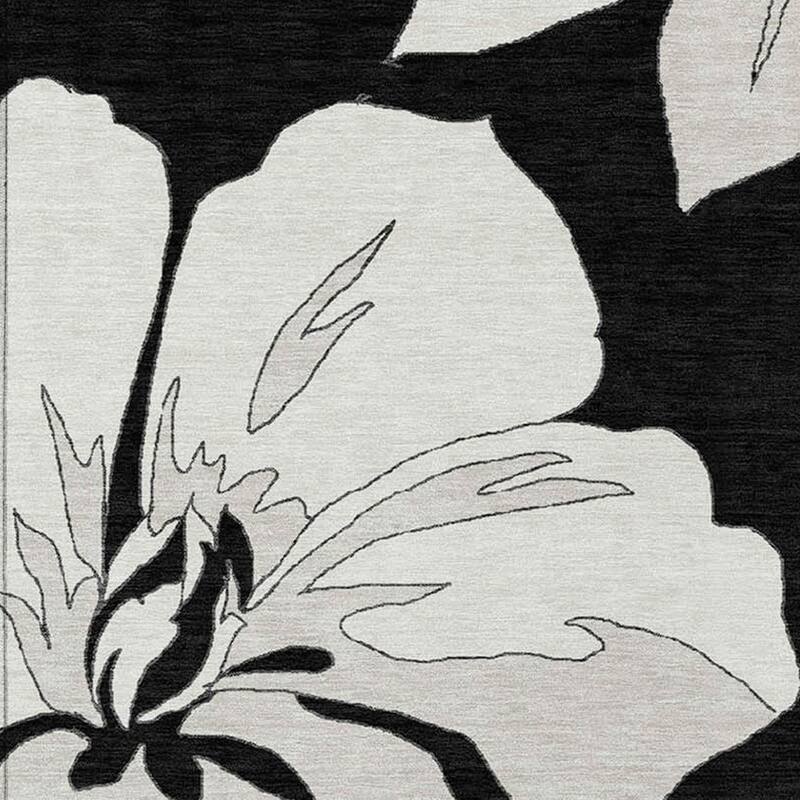 HomeRoots Floral Transitional Rectangle Outdoor Rug