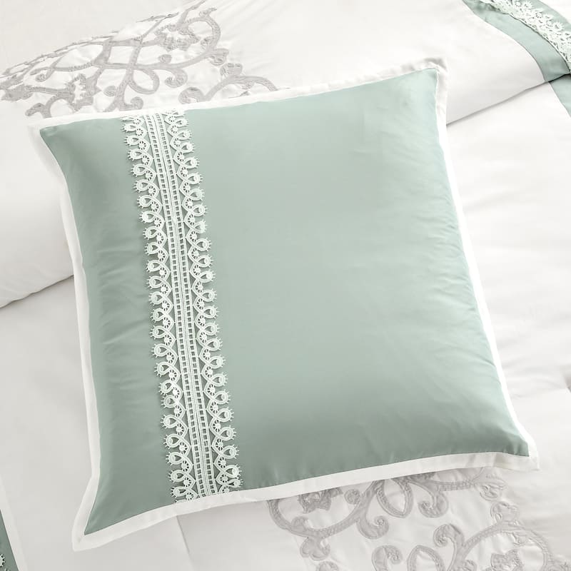 Chaela Luxury 7 Piece Comforter