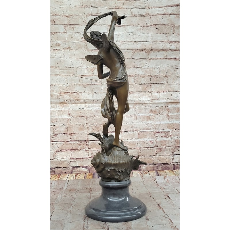 Z. Madri “Venus Emerging From A Conch Shell” – Clical Bronze Sculpture On Marble Base