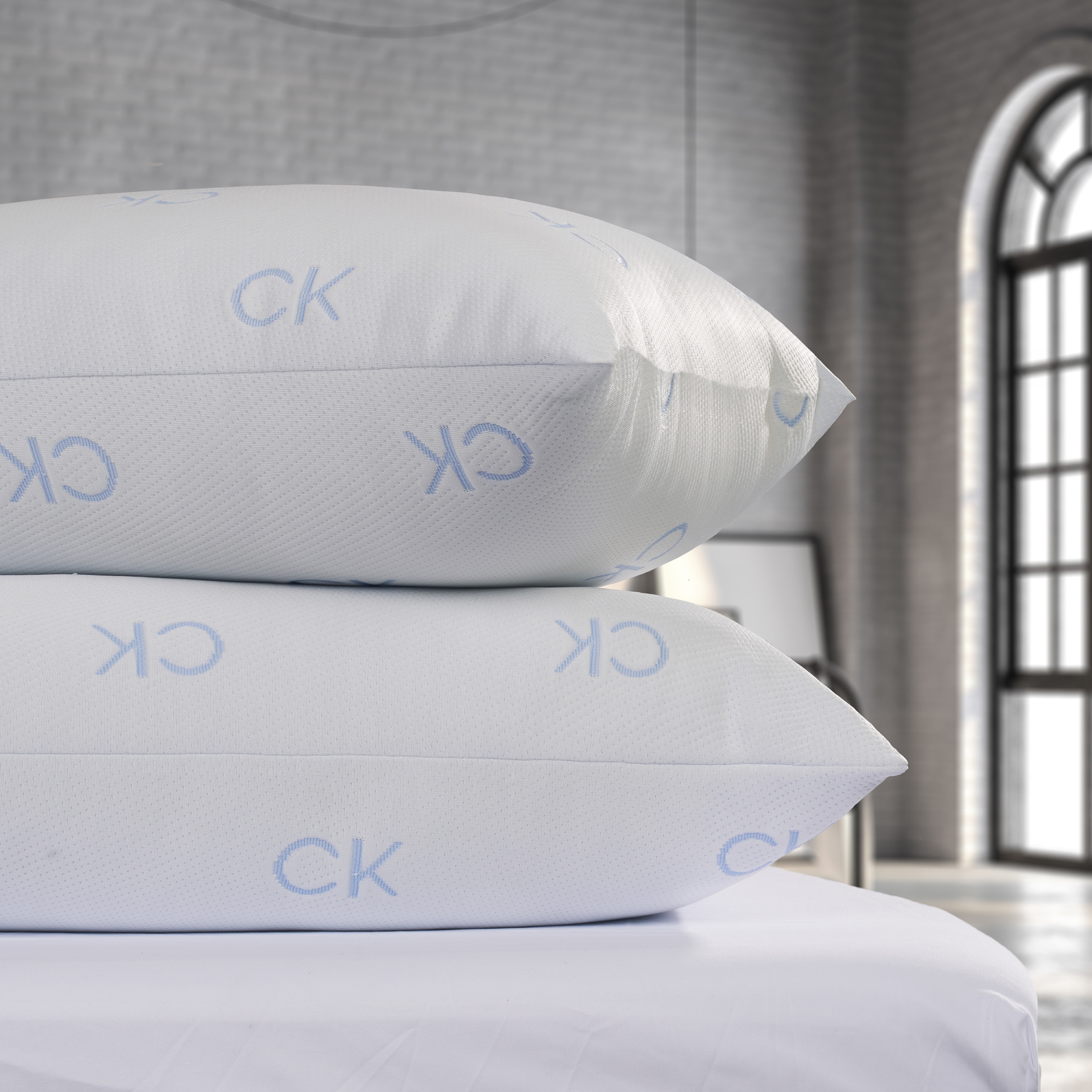Calvin Klein Cooling Knit 20 x 28 Standard Queen Size Set of 2 Bed Pillows for Sleeping White