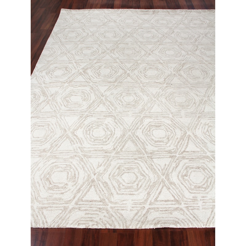 EXQUISITE RUGS Caprice Hand-tufted New Zealand Wool Beige/Ivory Area Rug.