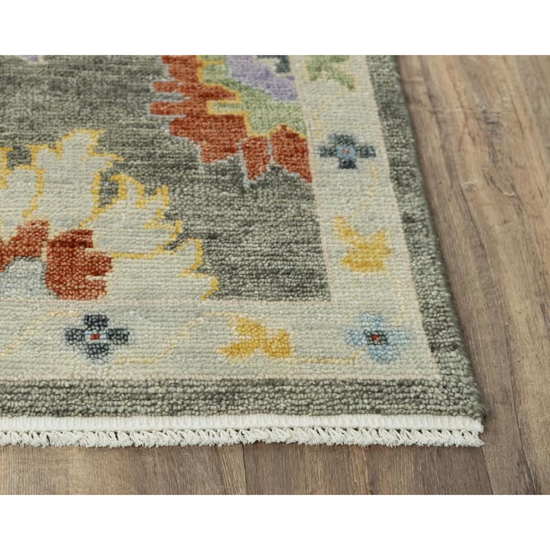 Alora Decor Muse Floral Persian-style Wool Hand-knotted Rug