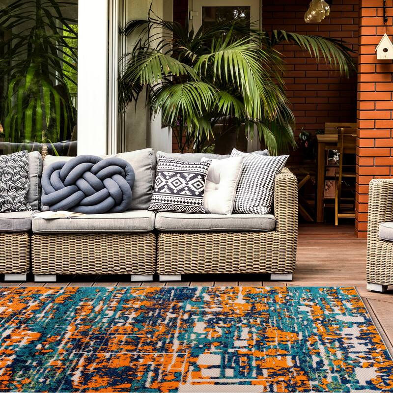 World Rug Gallery Contemporary Distressed Abstract Indoor/Outdoor Area Rug