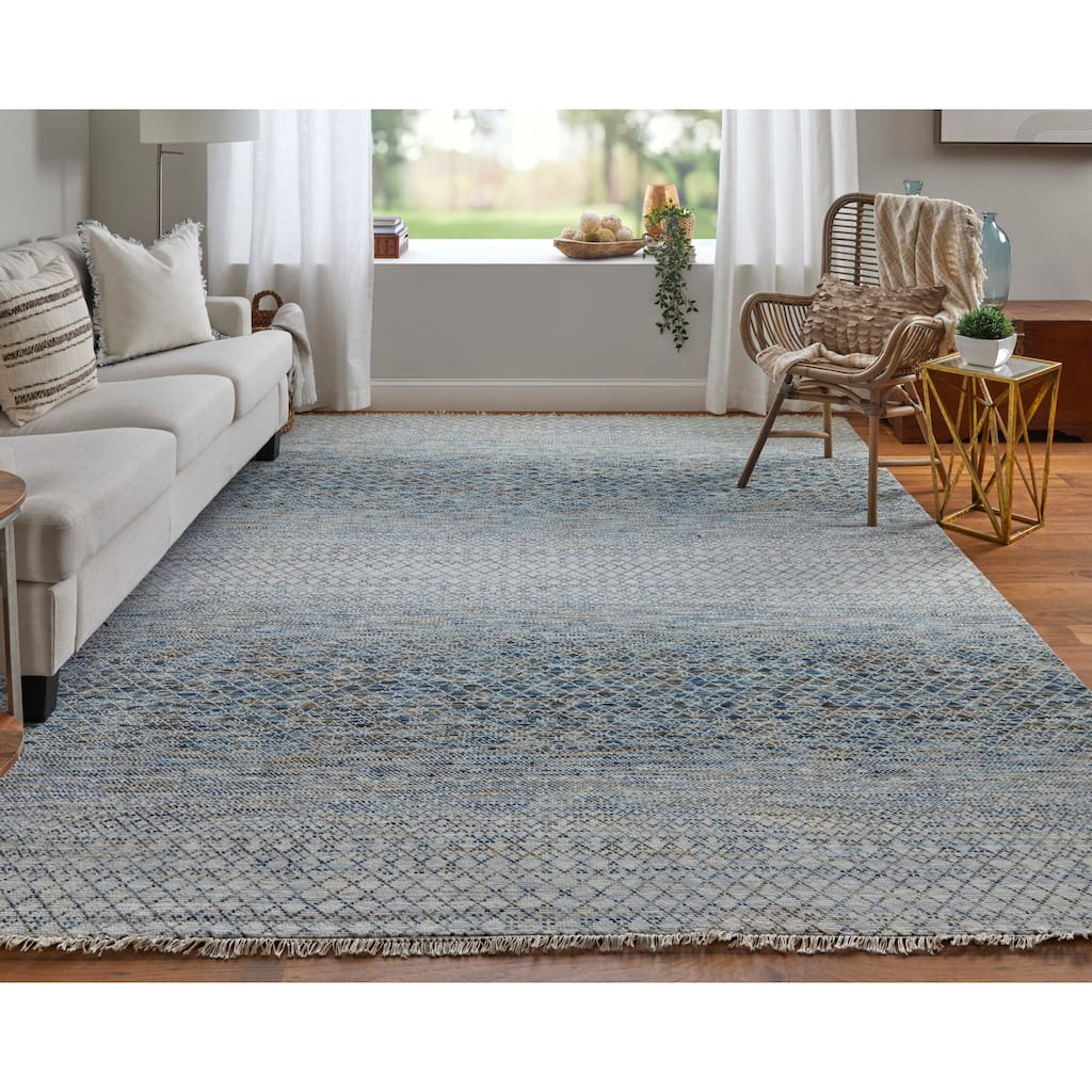 Grand Bazaar Conroy Hand Knotted Solid Transitional Area Rug