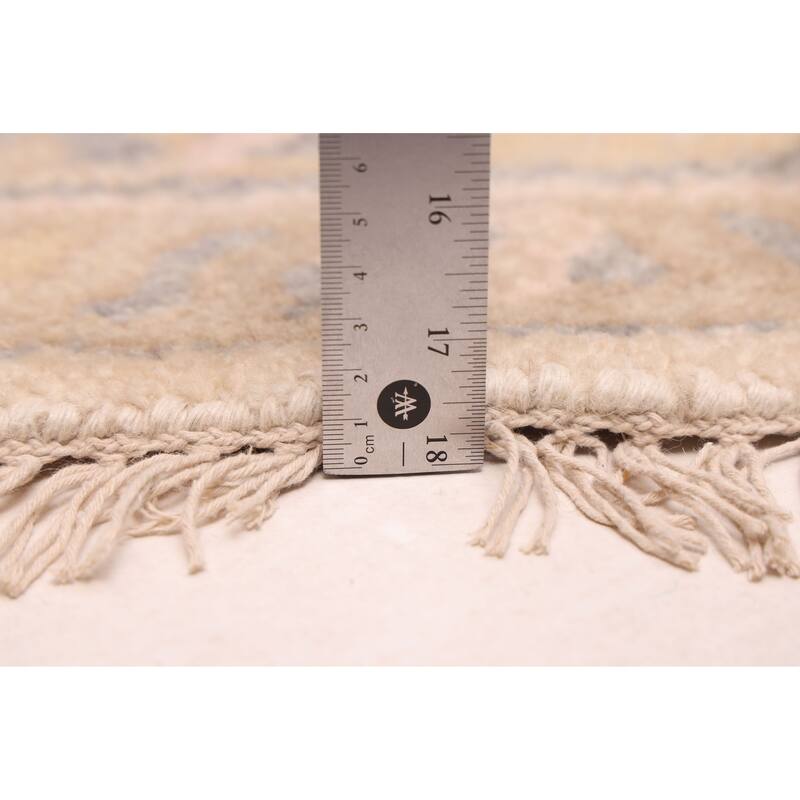 ECARPETGALLERY Hand-knotted Royal Oushak Ivory Wool Rug - 8'1 x 7'10