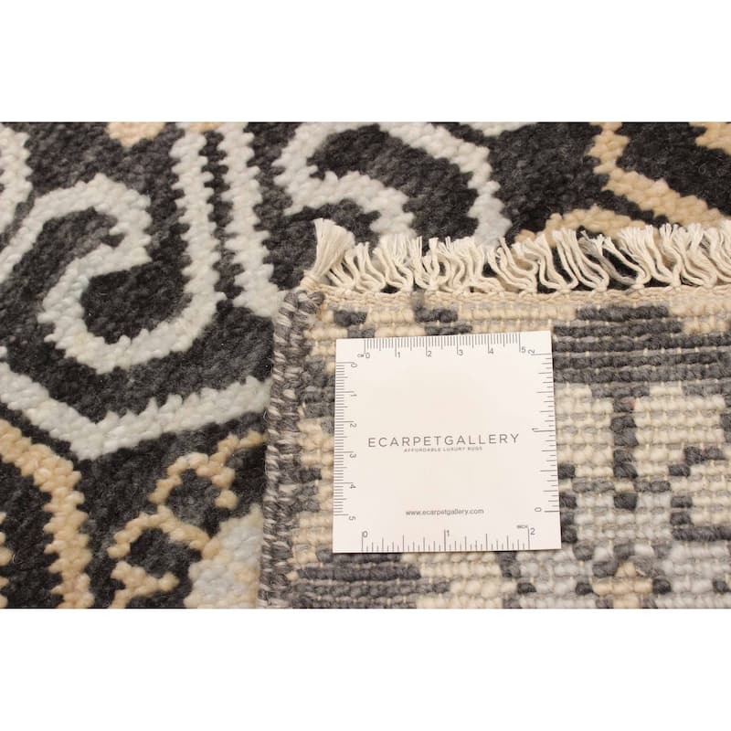 ECARPETGALLERY Hand-knotted Mystique Black Wool Rug - 3' x 4' 9"