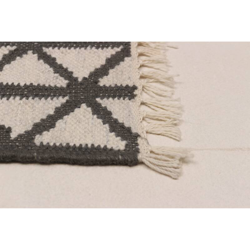 Ankara FW Cream, Grey Kilim 5'1" x 8'0" - 5'1 x 8'0