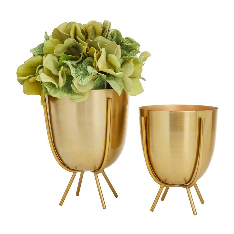 CosmoLiving by Cosmopolitan Metal Contemporary Planter (Set of 2) - S/2 7", 6"H