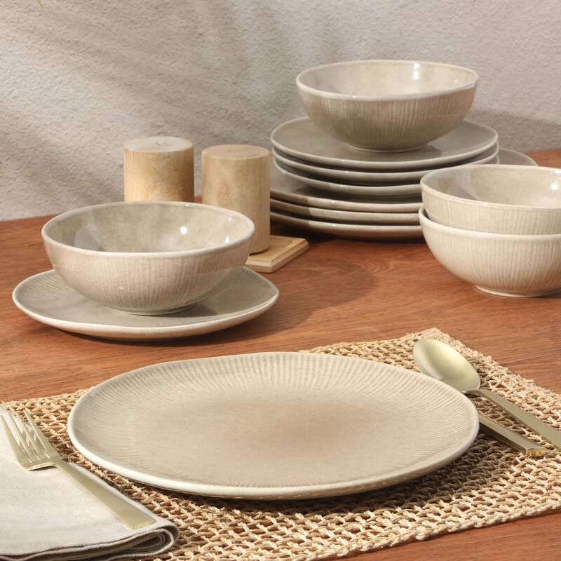 Gibson Elite Sandy Pines Stoneware Plates and Bowls Set - 12 Piece Reactive Glaze Dinnerware Set - Service for 4