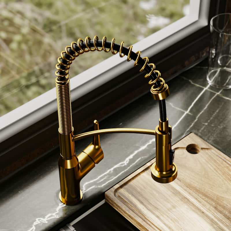 Karran Scottsdale Single-Handle Pull-Down Sprayer Kitchen Faucet