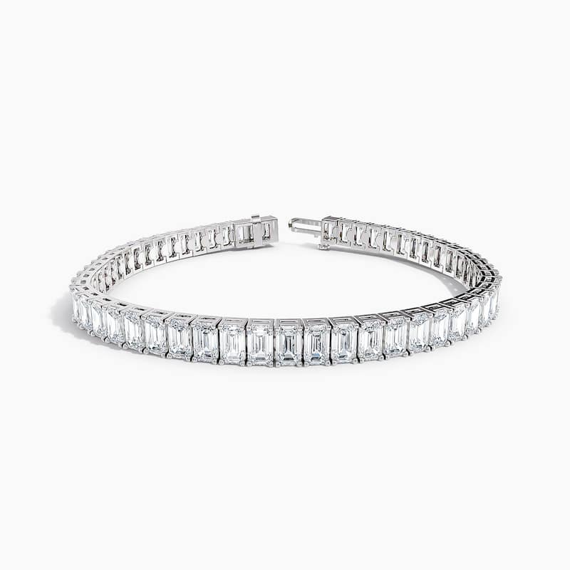 Auriya 14K Gold Lab Grown Emerald Diamond Tennis Bracelet 11.00 ct. tw. (F-G VS)