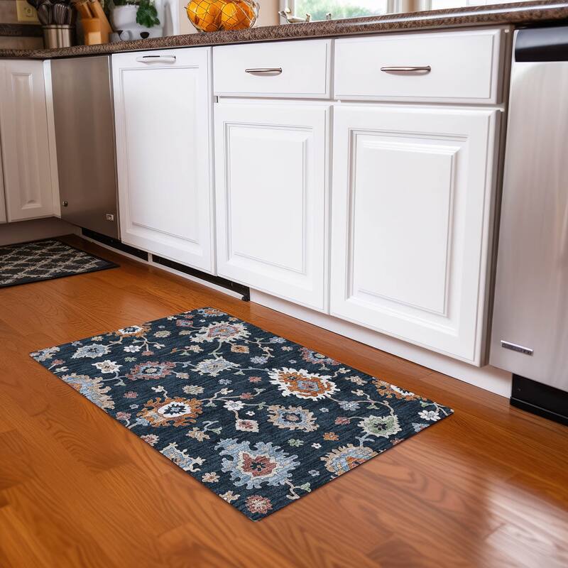 Machine Washable Indoor/ Outdoor Chantille Traditonal Kashan Rug