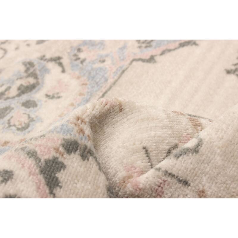 ECARPETGALLERY Machine Woven Myra Ivory Area Rug