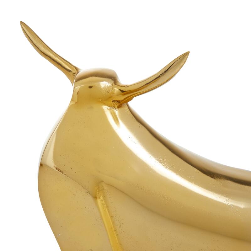 CosmoLiving by Cosmopolitan Aluminum Metal Bull Sculpture (Set of 2) - Silver or Gold