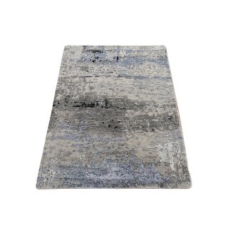 Shahbanu Rugs Artichoke Green Modern Abstract Design Soft Wool Dense ...