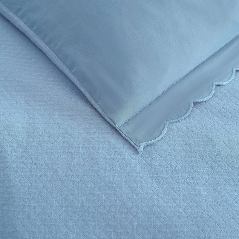 Martha Stewart Signature Scallop Solid Duvet Cover Set
