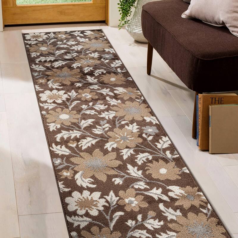 Contemporary Floral Area Rug for Living Room, Bedroom, or Entryway - Low Pile Indoor Rug - 2' 3" x 8'