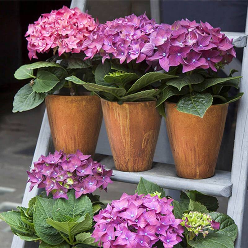 Patio Medium Limestone Vase