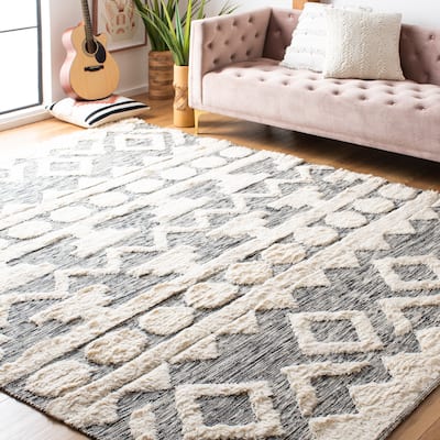 SAFAVIEH Handmade Kenya Klaudija Moroccan Wool Rug