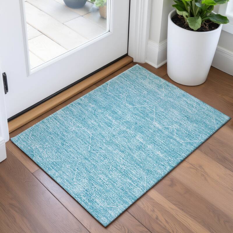 Premium Washable Super Soft Traditional Global Mayfield Rug - Sky - 1'8" x 2'6"