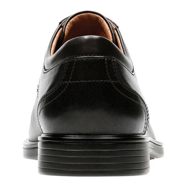 clarks aldric lace