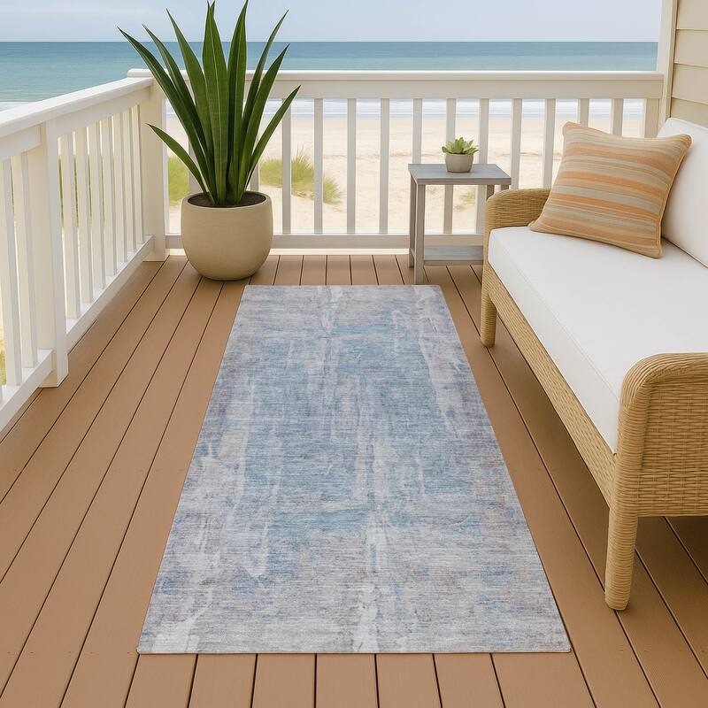 Machine Washable Indoor/ Outdoor Vintage Ombre Chantille Rug - Beige - 2'3" x 7'6"