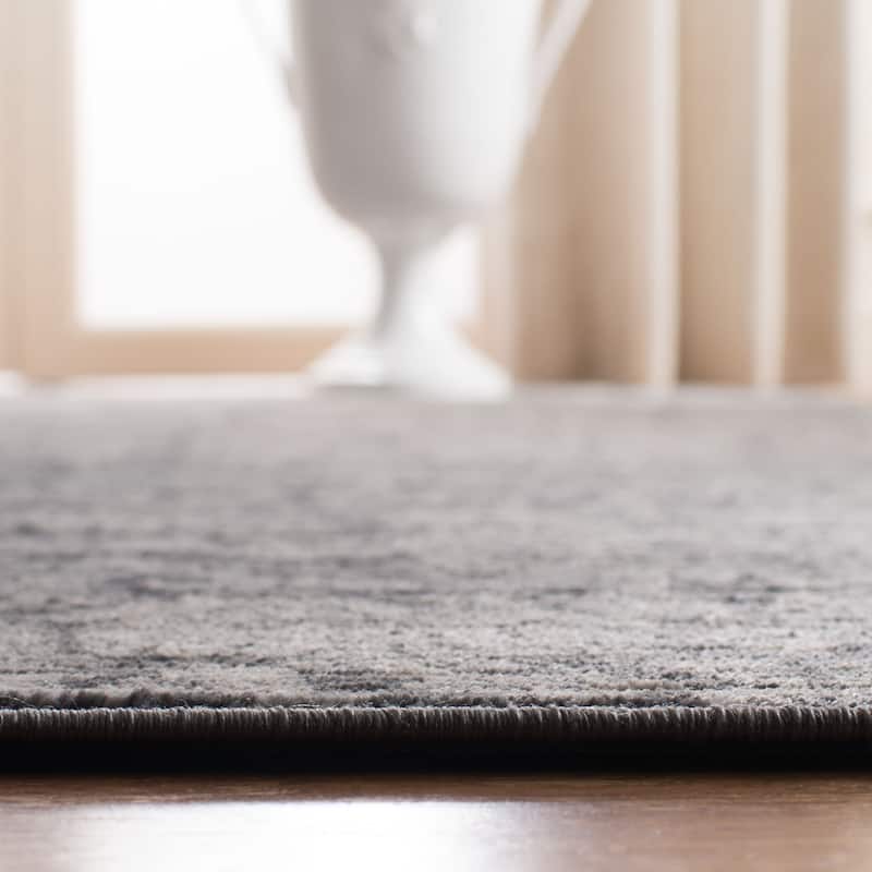 SAFAVIEH Vintage Distressed Boho Orpha Oriental Rug