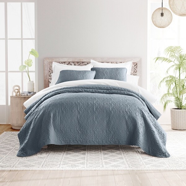 Vue Signature Plush Charlotte Faux Fur Coverlet Set On Sale