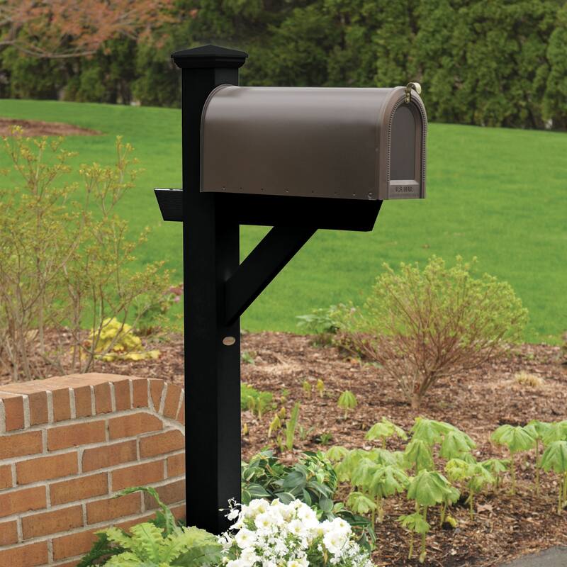 HIGHWOOD Eco-friendly Hazleton Mailbox Post